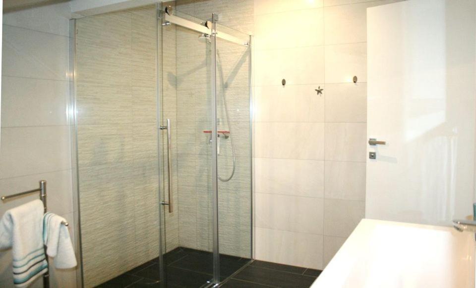 White Anchor Apartment Водице Екстериор снимка