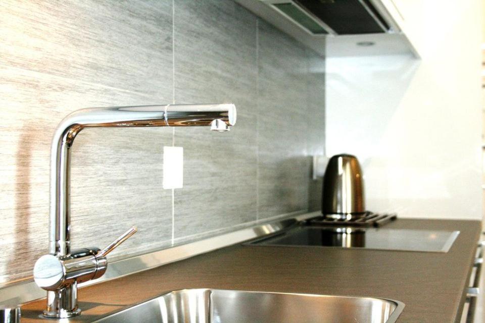White Anchor Apartment Водице Екстериор снимка